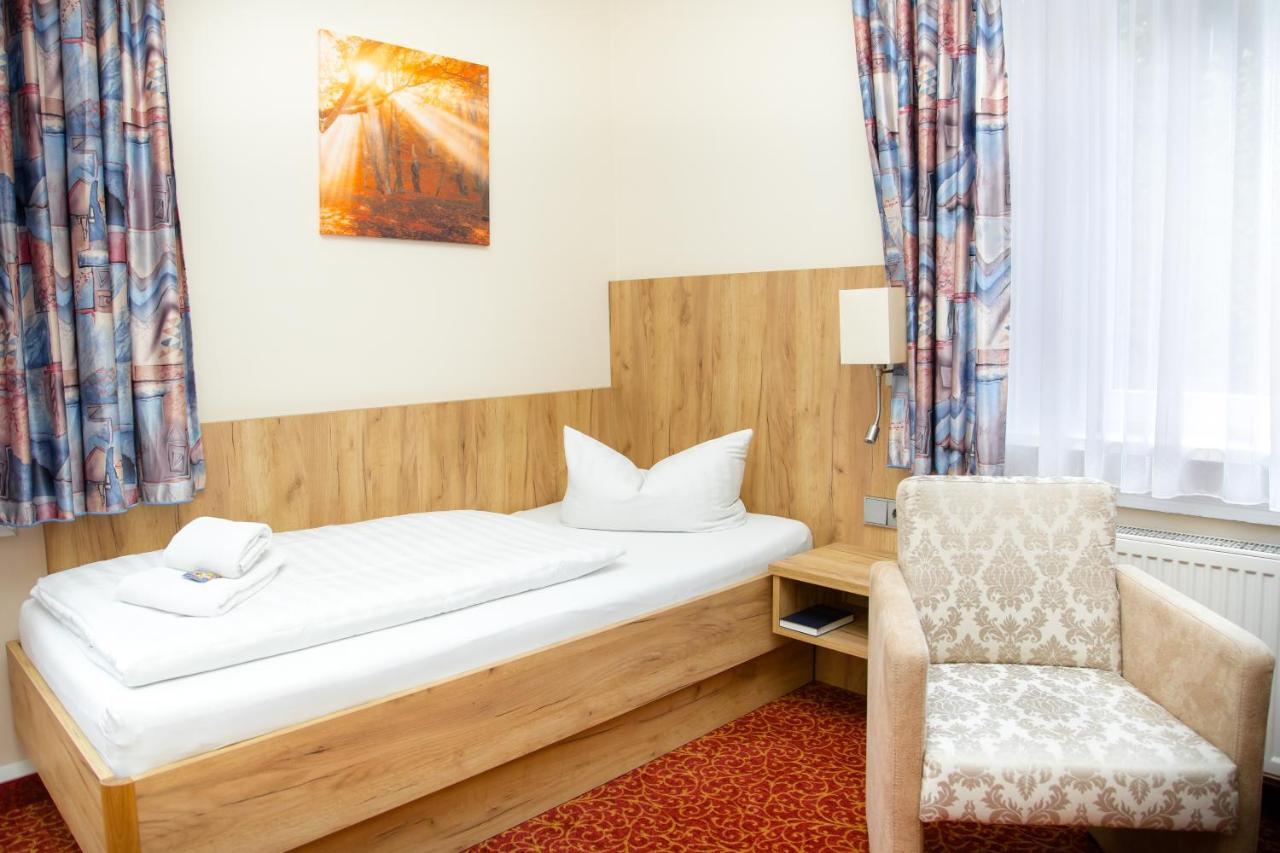 Waldhotel Friedrichroda Exterior photo
