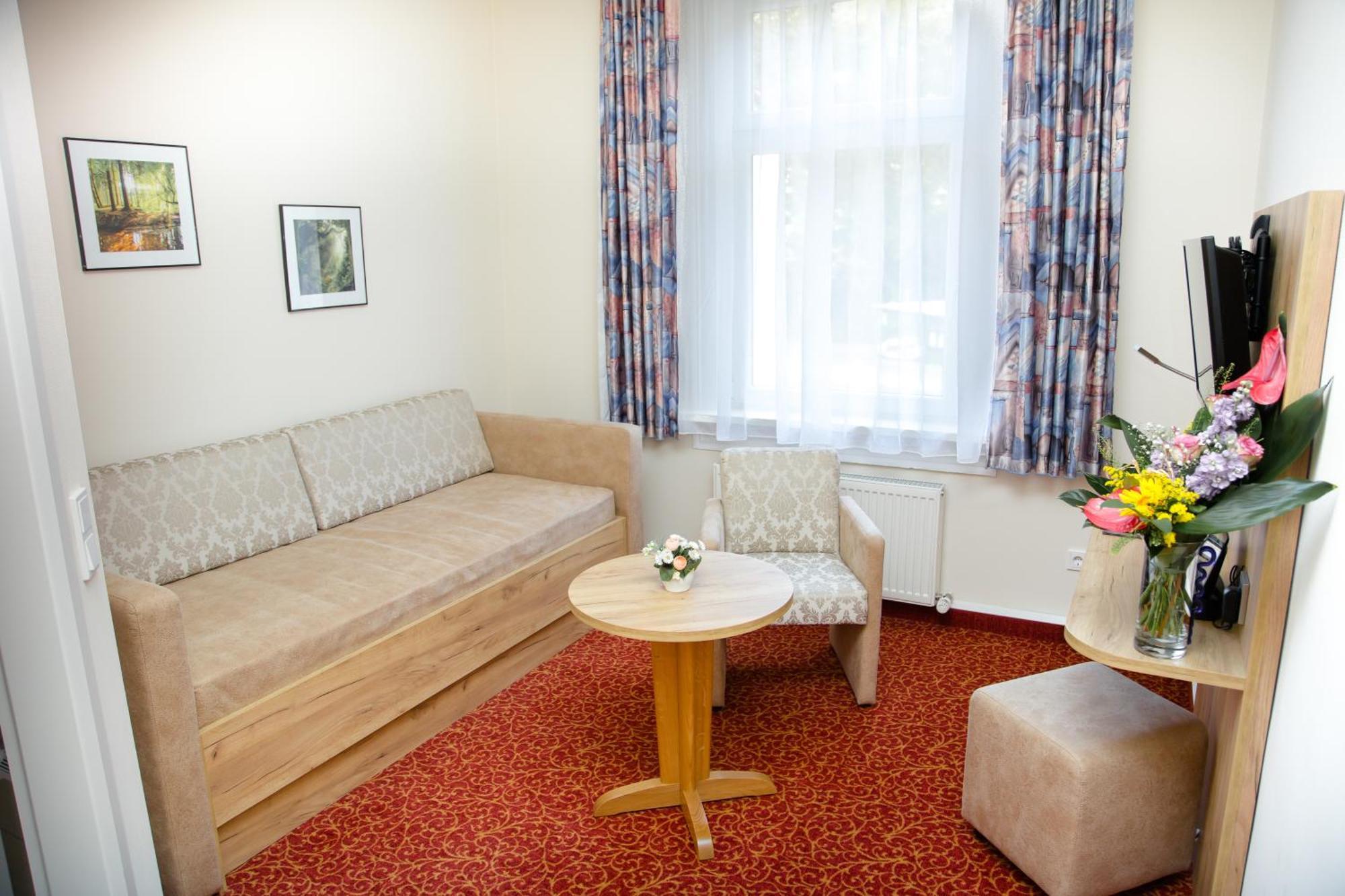 Waldhotel Friedrichroda Exterior photo