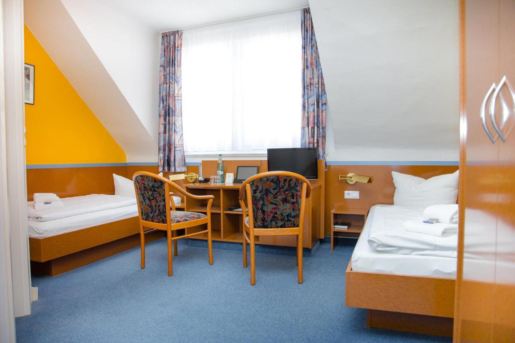 Waldhotel Friedrichroda Room photo