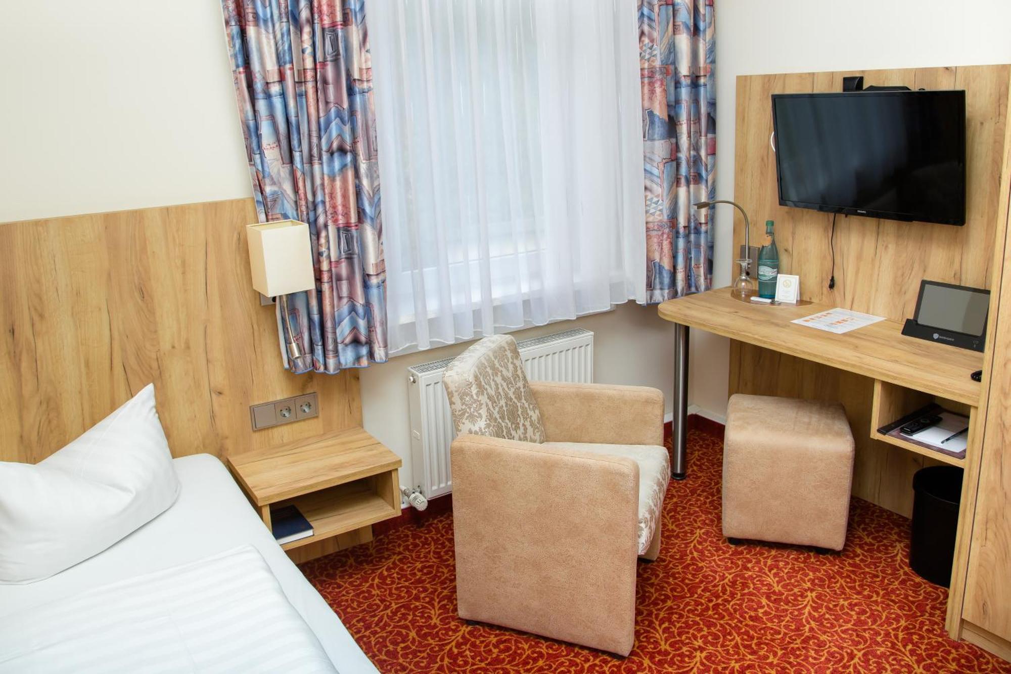 Waldhotel Friedrichroda Exterior photo