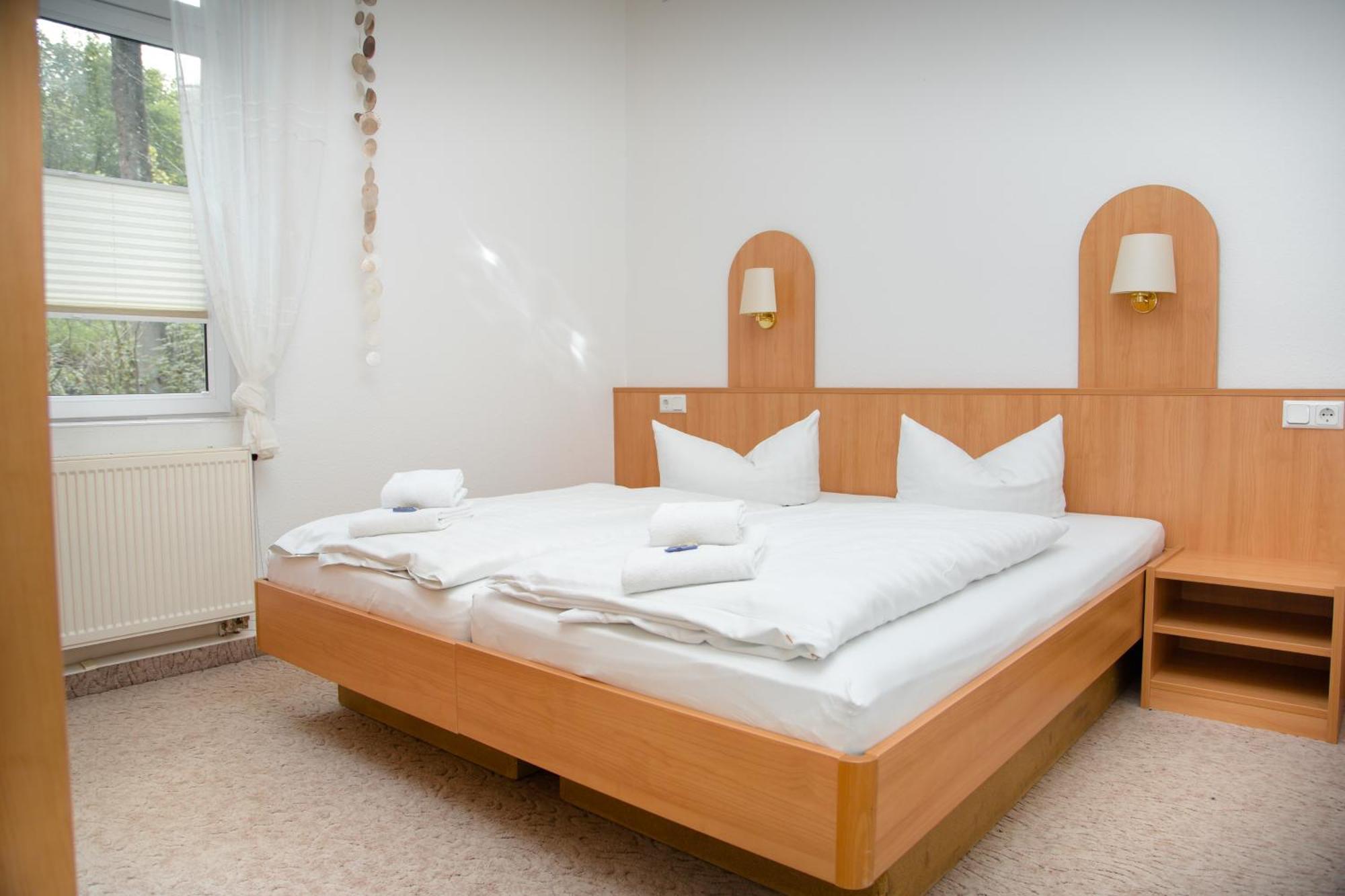 Waldhotel Friedrichroda Room photo