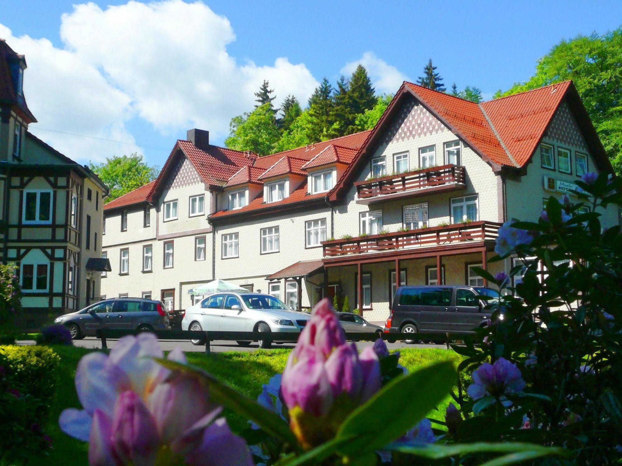 Waldhotel Friedrichroda Exterior photo
