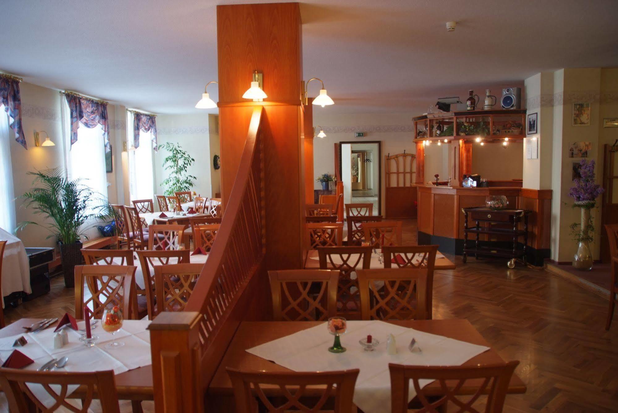 Waldhotel Friedrichroda Exterior photo